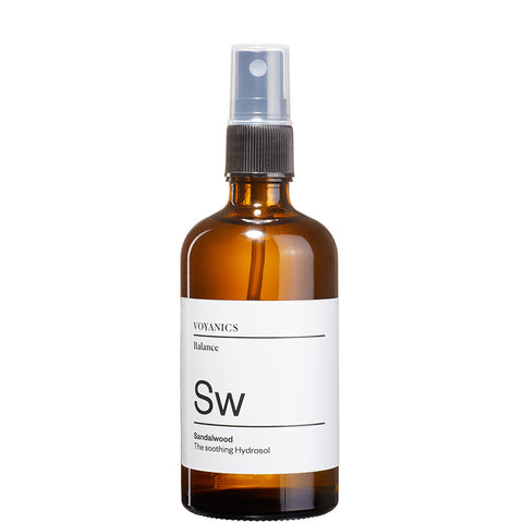 VOYANICS Stimulierendes und ausgleichendes Sandelholz Gesichtswasser-Spray, Sandalwood hydrosol face water spray, Soothes irritated skin, reduces inflammation related to acne or eczema and has strong anti-inflammatory effects, Nachhaltige Naturkosmetik, Vegane Pflegeprodukte, Eco-friendly, Fair trade, Sustainable and organic beauty products, Made in Europe - Shop now - the wearness online-shop - SUSTAINABLE & ETHICAL LUXURY FASHION