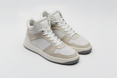 VOR.SHOES Premium High-top Sneaker aus Leder, Leder Sneaker in Off-white und creme, Beige Lederturnschuhe, Turnschuhe aus Leder, Sneaker mit Memory-Schaum Einlegesohle, Sneaker, Dicke Sohle, Lederschuhe, Leather sneaker, Made in Europe, Fair trade, Eco-friendly, Handmade, Handcrafted - Shop now - the wearness online-shop - SUSTAINABLE & ETHICAL LUXURY FASHION
